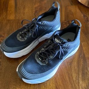 Hoka One One Bondi 6